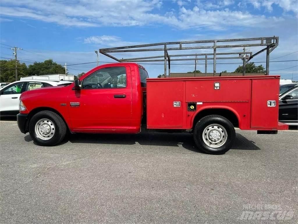 RAM 2500 건설 장비 - 기타