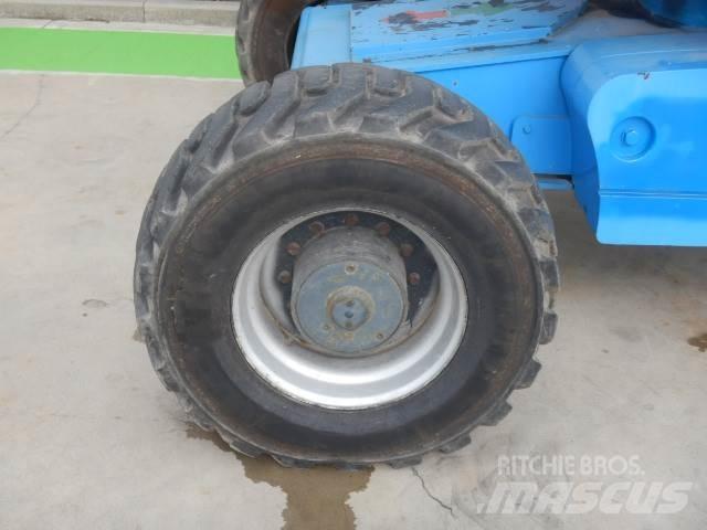 Aichi SP21AJ 견인식 전동이동 리프트