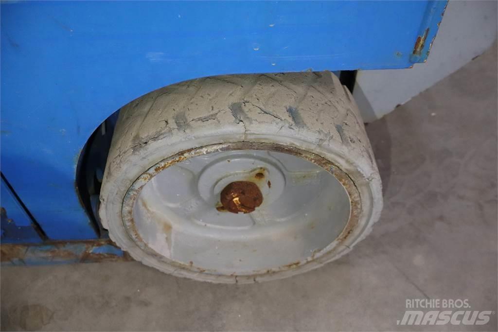 Genie GS1932 가위형 리프트