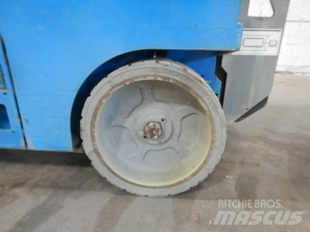 Genie GS2032 가위형 리프트