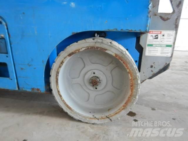 Genie GS2032 가위형 리프트
