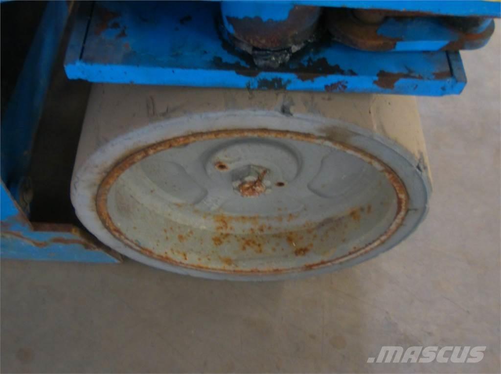 Genie GS2032 가위형 리프트