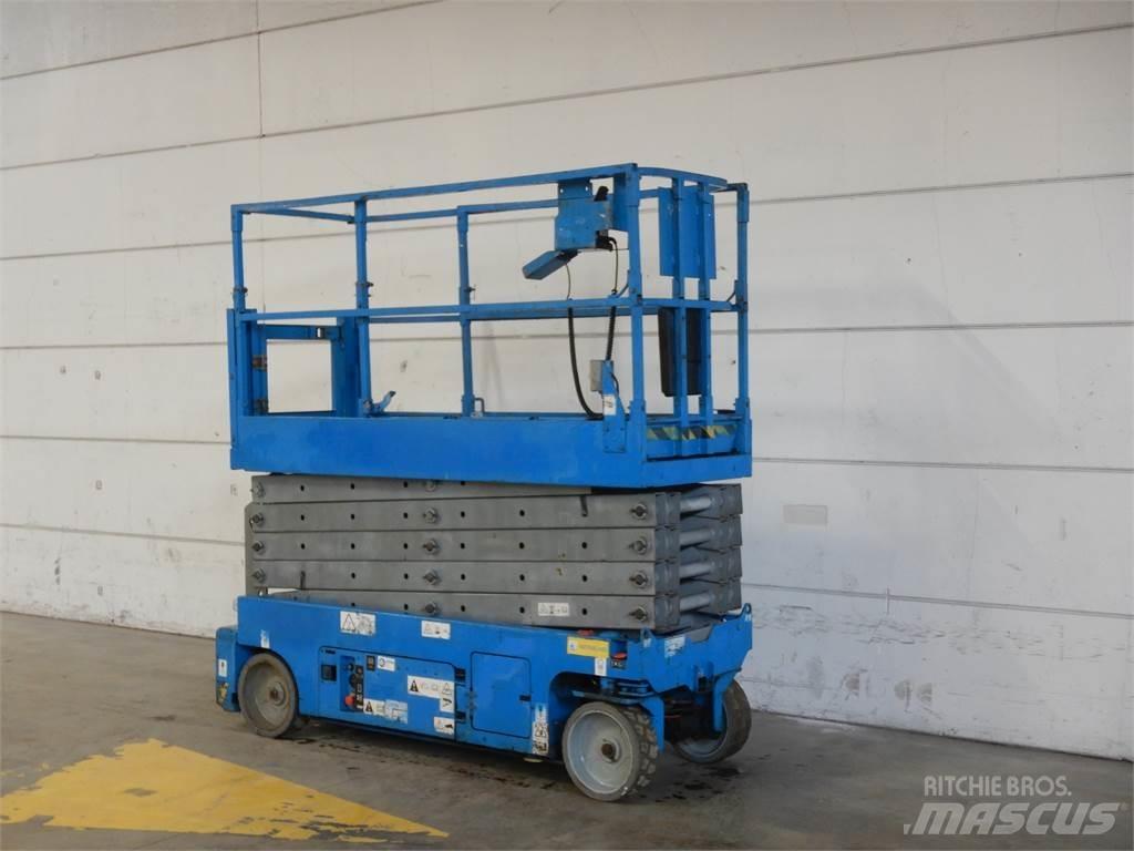Genie GS3232 가위형 리프트