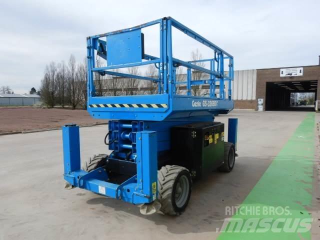 Genie GS3369DC 가위형 리프트