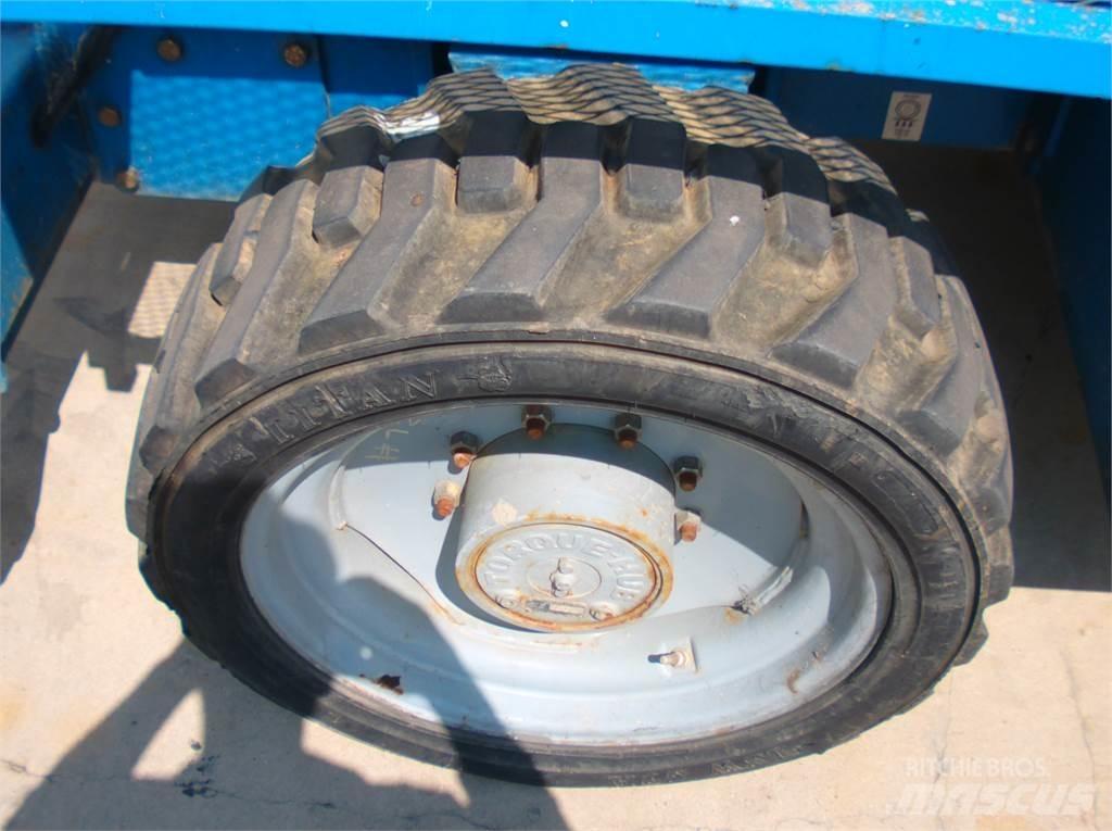 Genie GS5390RT 가위형 리프트