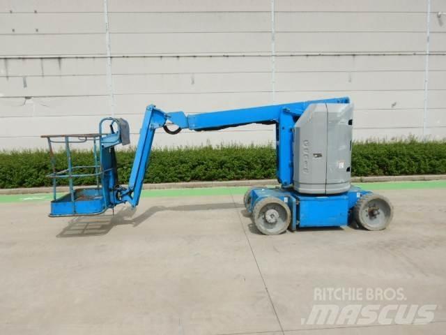 Genie Z30-20N 관절형 전동이동 리프트