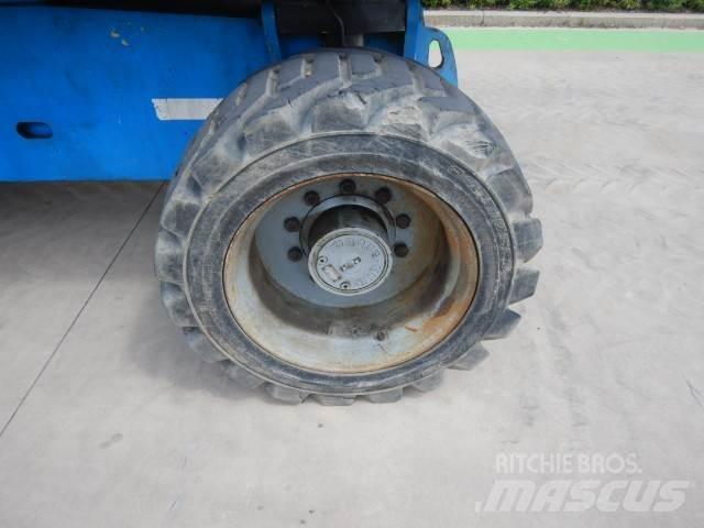 Genie Z80-60RT 관절형 전동이동 리프트