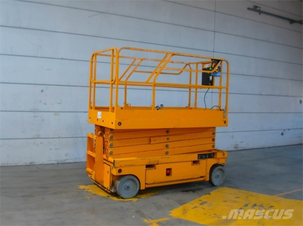 Haulotte Compact 12 가위형 리프트