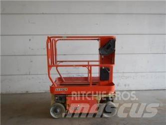 JLG 1230ES 인원/화물 앨리베이터