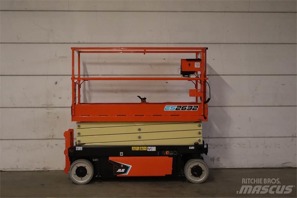 JLG 2632ES 가위형 리프트