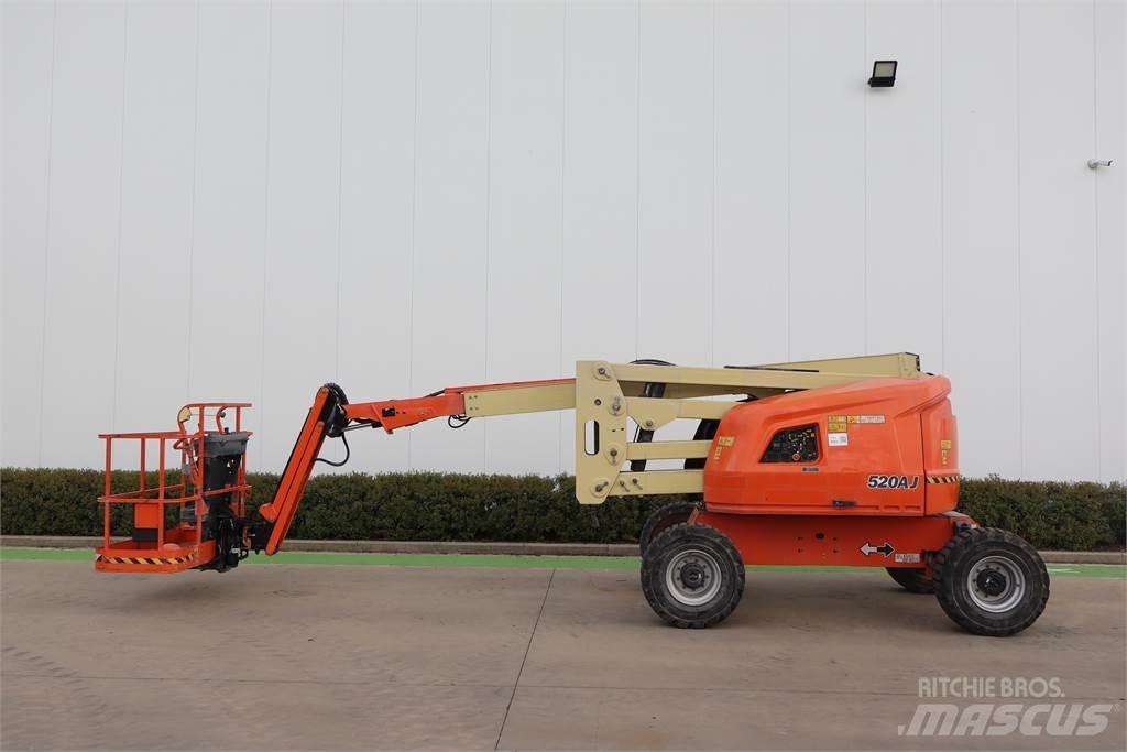 JLG 520AJ 관절형 전동이동 리프트