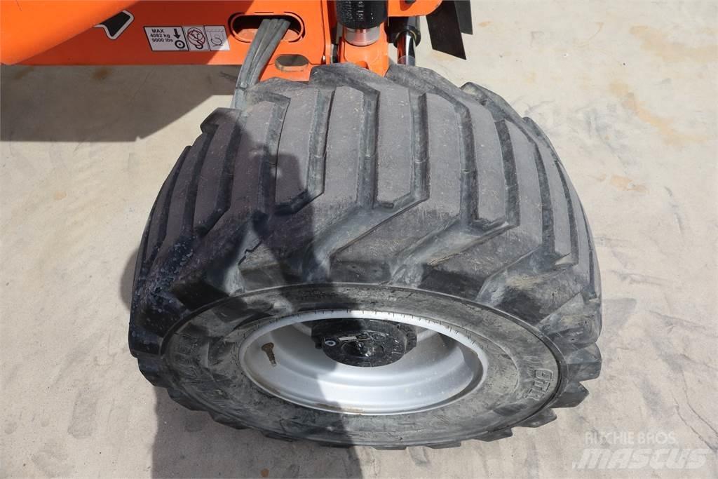 JLG 520AJ 관절형 전동이동 리프트
