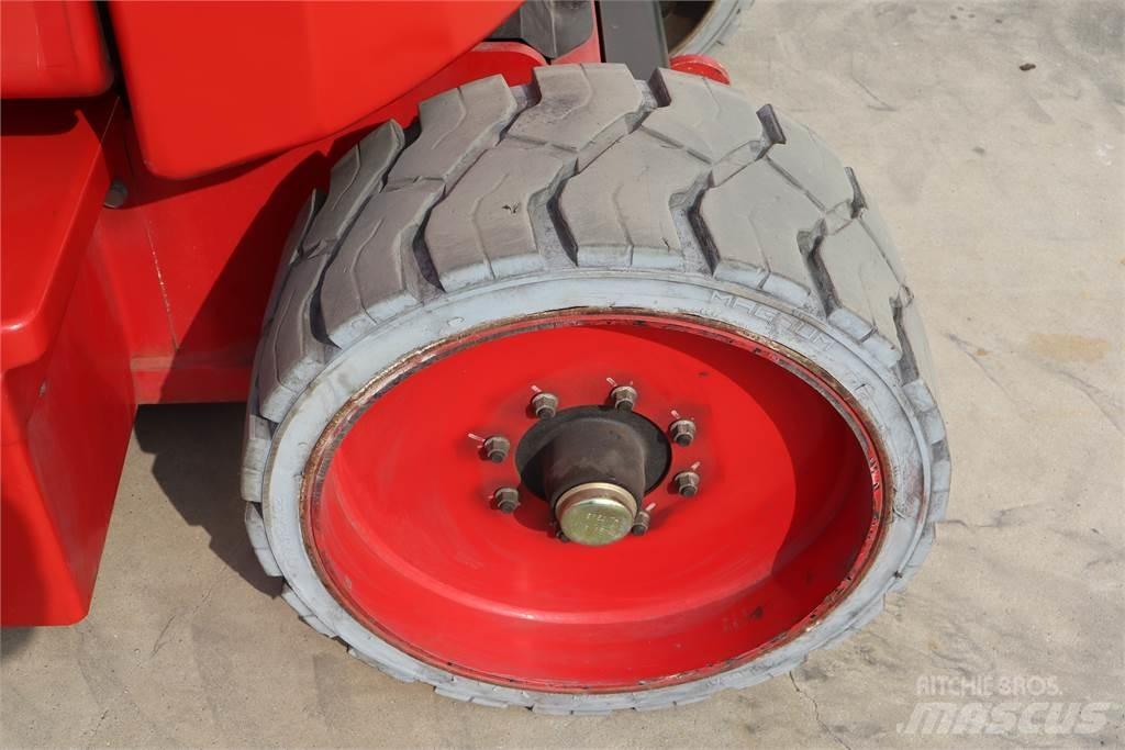 Niftylift HR17NE 관절형 전동이동 리프트