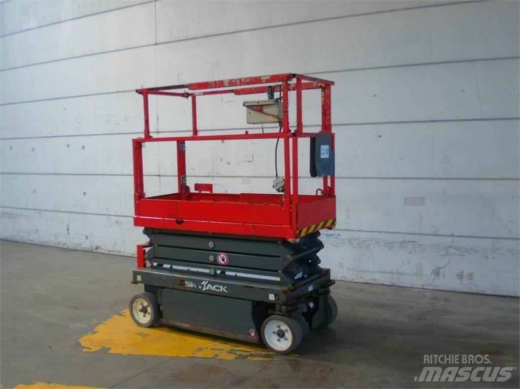 SkyJack SJ3219 가위형 리프트