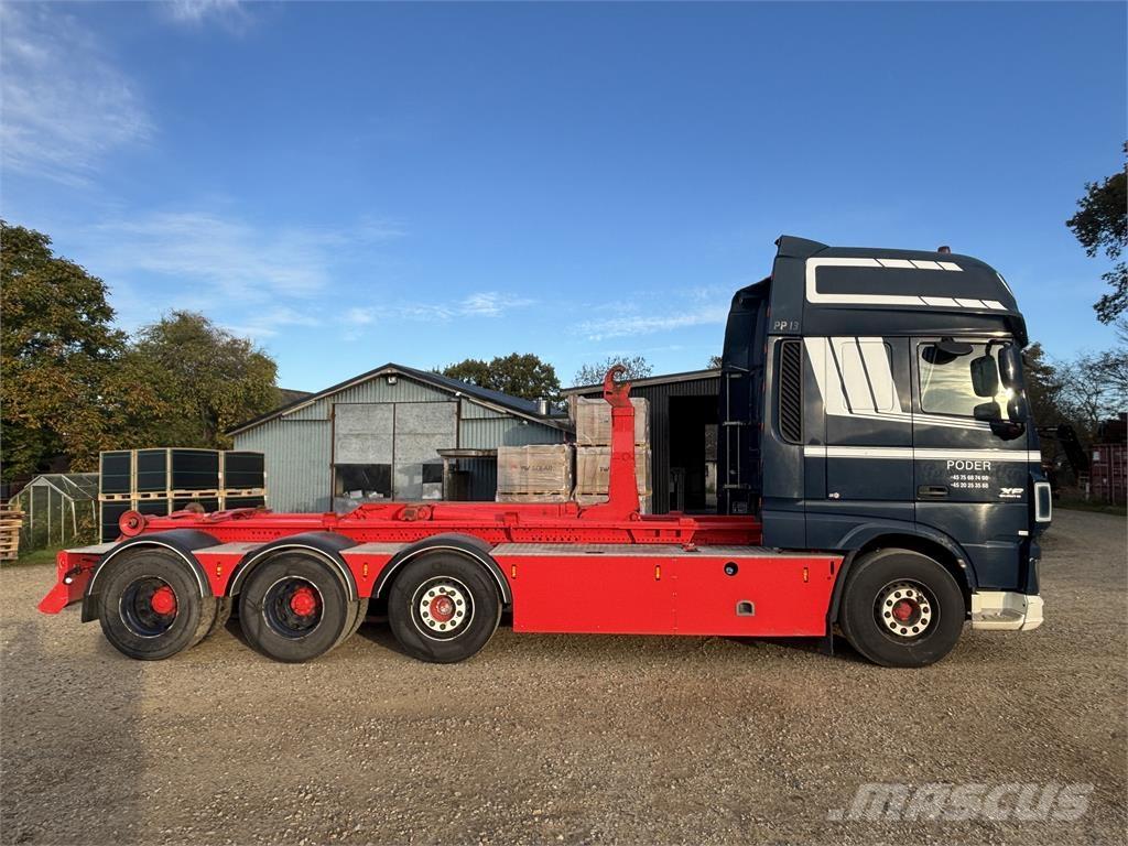DAF XF 510 FAK 8X2 훅 리프트 트럭