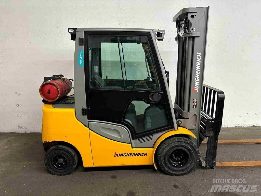 Jungheinrich TFG 430s LPG 지게차