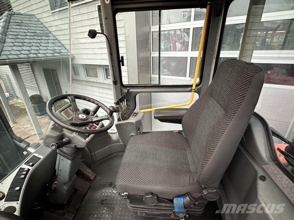 Kalmar DCE 160-12 디젤 지게차