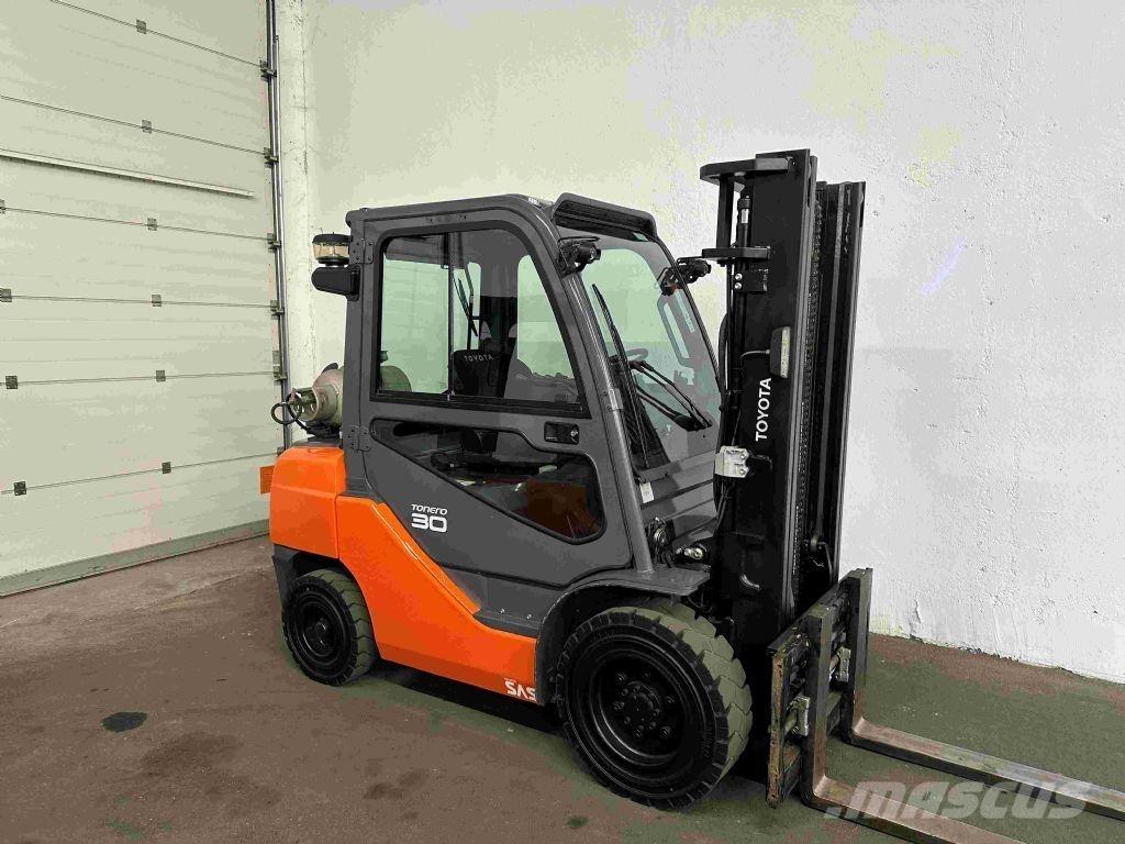 Toyota 02-8FGF30 LPG 지게차