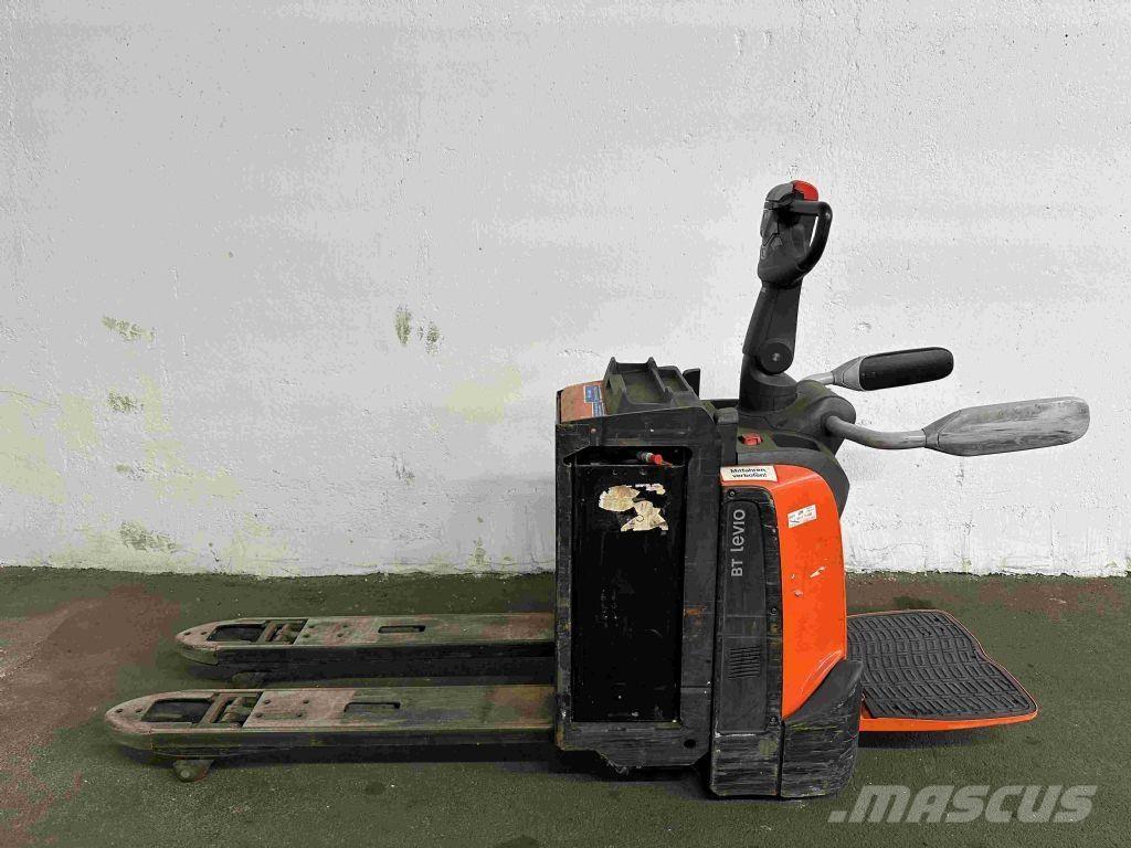 Toyota LPE 200 경량 리프터