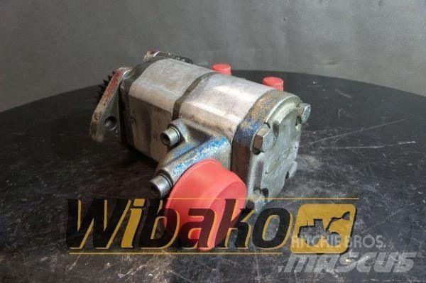 O&K Gear pump O&K 유압식 기계