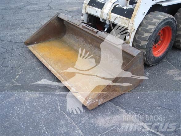 Bobcat 751  스키드로더