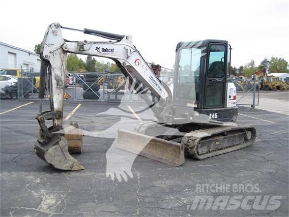 Bobcat E45 소형 굴삭기 7톤 미만