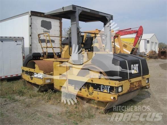 CAT CB-534C 싱글 드럼 롤러