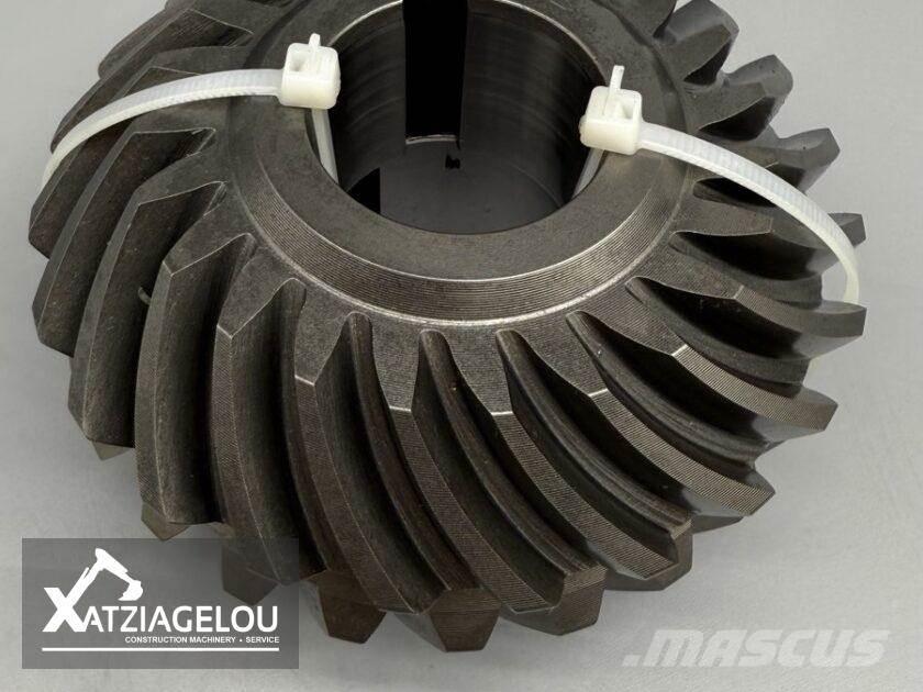 Manitou  트랜스미션