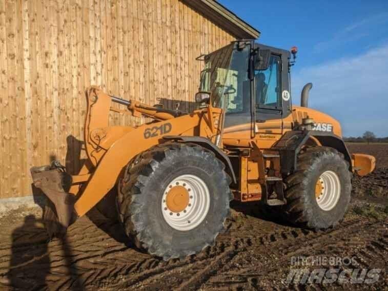 CASE 621D  휠로우더
