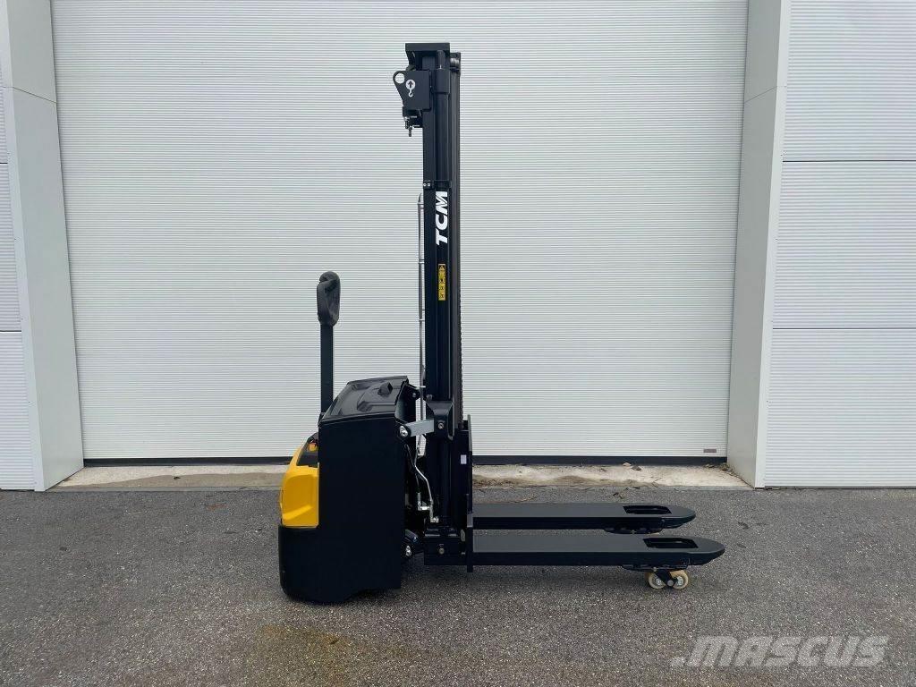 TCM SPW14I-N3 포크리프트