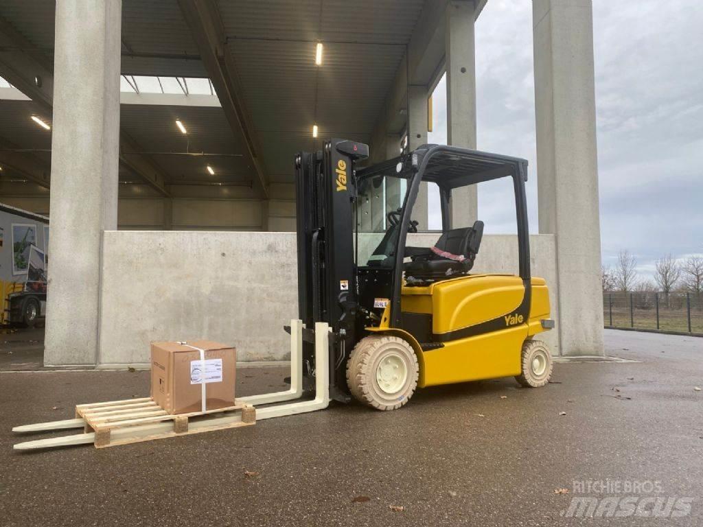 Yale ERP35VL 전동 지게차