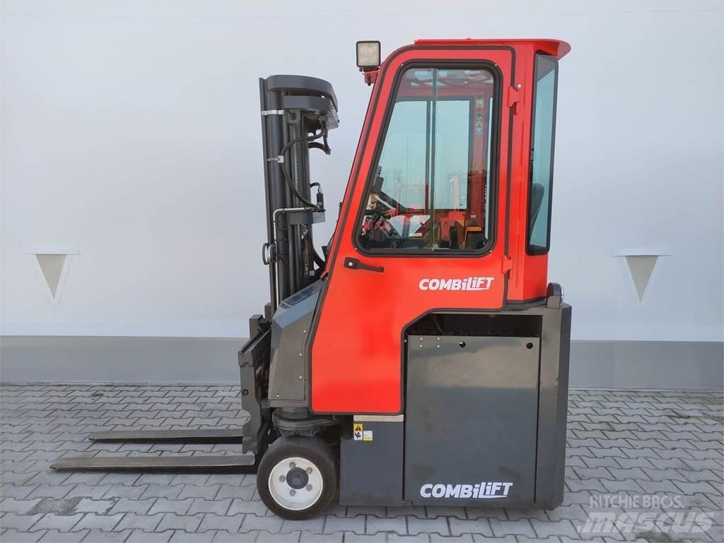 Combilift CBE3000 디젤 지게차