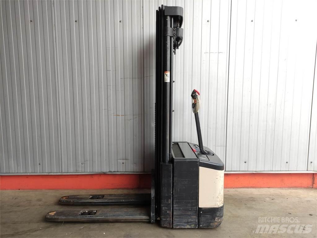 Crown WE2300-1.6-TT 포크리프트