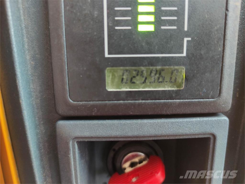 Jungheinrich EJE 120 경량 리프터