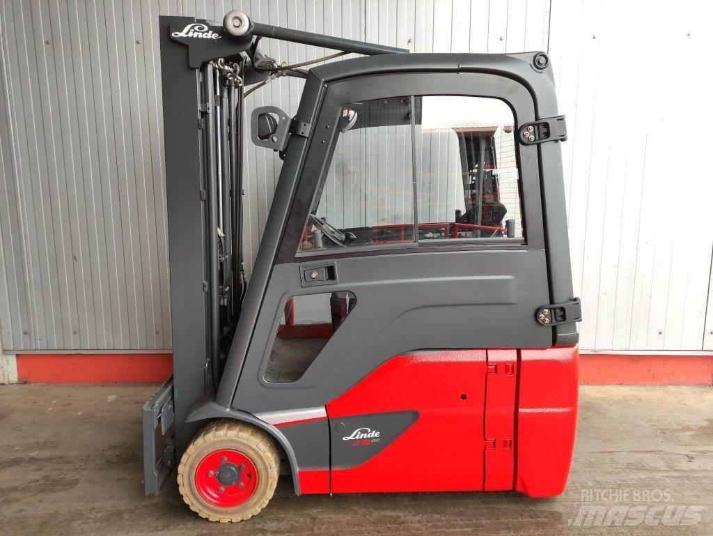 Linde E16-02-386 전동 지게차