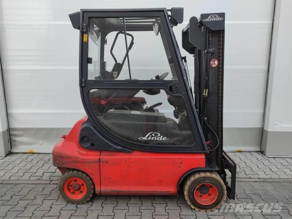 Linde E20-335 전동 지게차