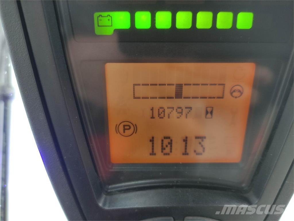 Linde E30-01-387 전동 지게차