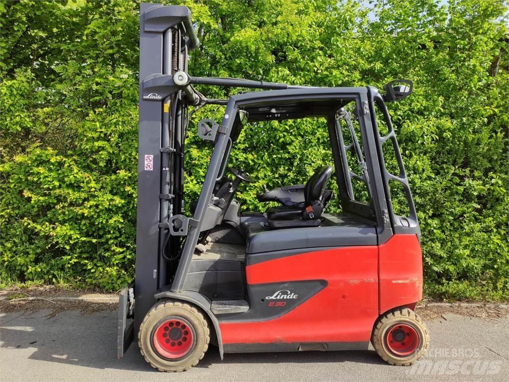 Linde E30HL-01/600-387 전동 지게차