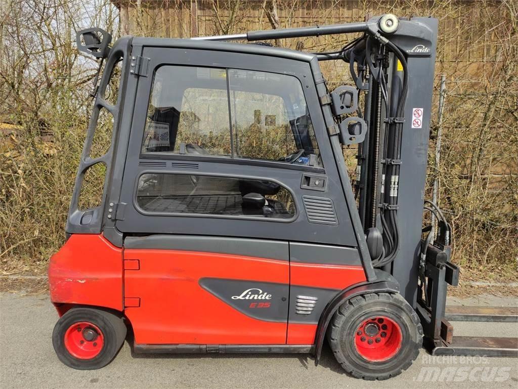 Linde E35L-01-387 전동 지게차