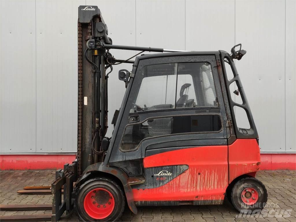 Linde E50HL-01-388 전동 지게차