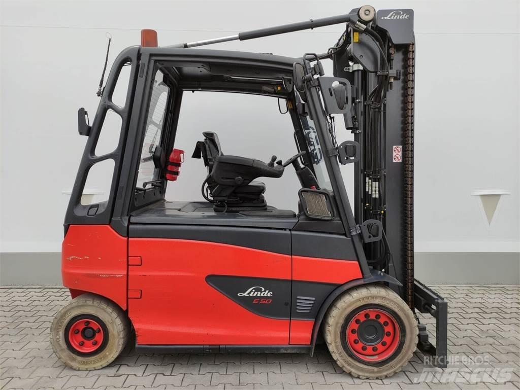 Linde E50HL-01-388 전동 지게차