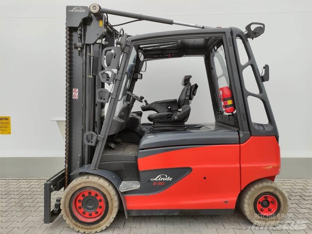 Linde E50HL-01-388 전동 지게차