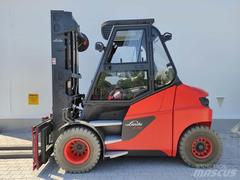 Linde E70-01-127 전동 지게차