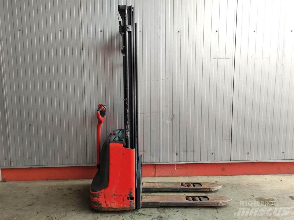 Linde L12 포크리프트
