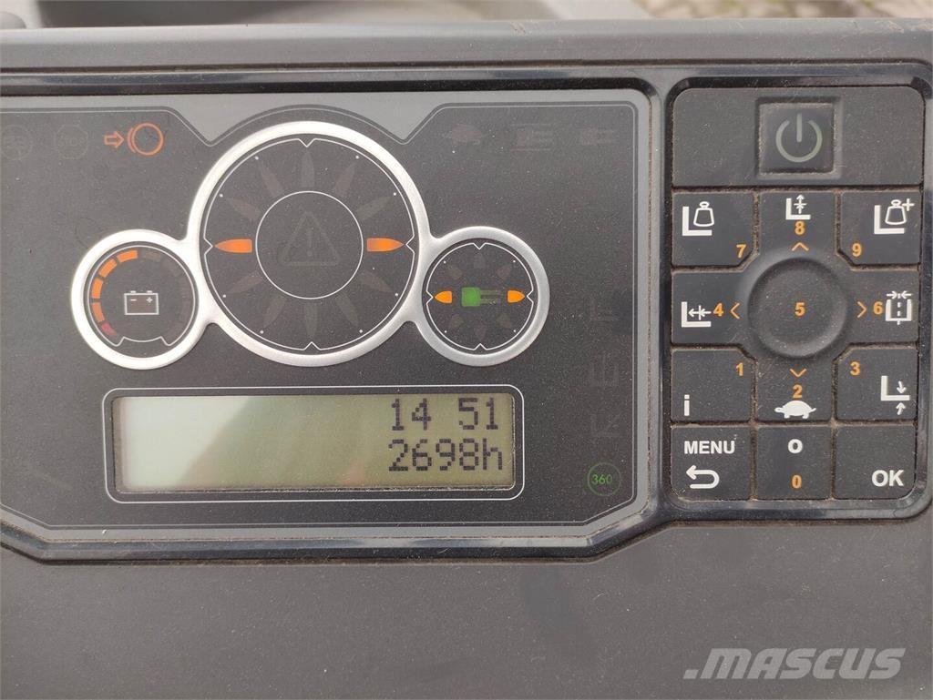 Linde R25F (UFW250TFVRF635) 리치 트럭