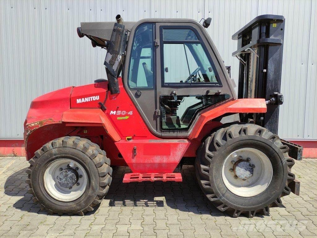 Manitou M50-4 험지용 트럭