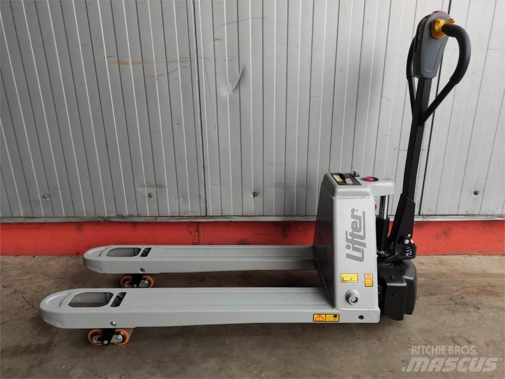 Pramac EY15L *NEU* 경량 리프터