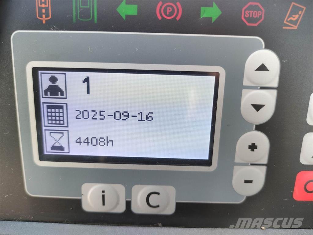 Toyota RRE160HH 리치 트럭