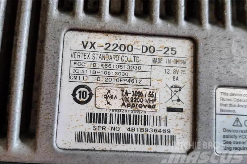  Motorola VX-2200 TWO WAY RADIO 기타 트럭