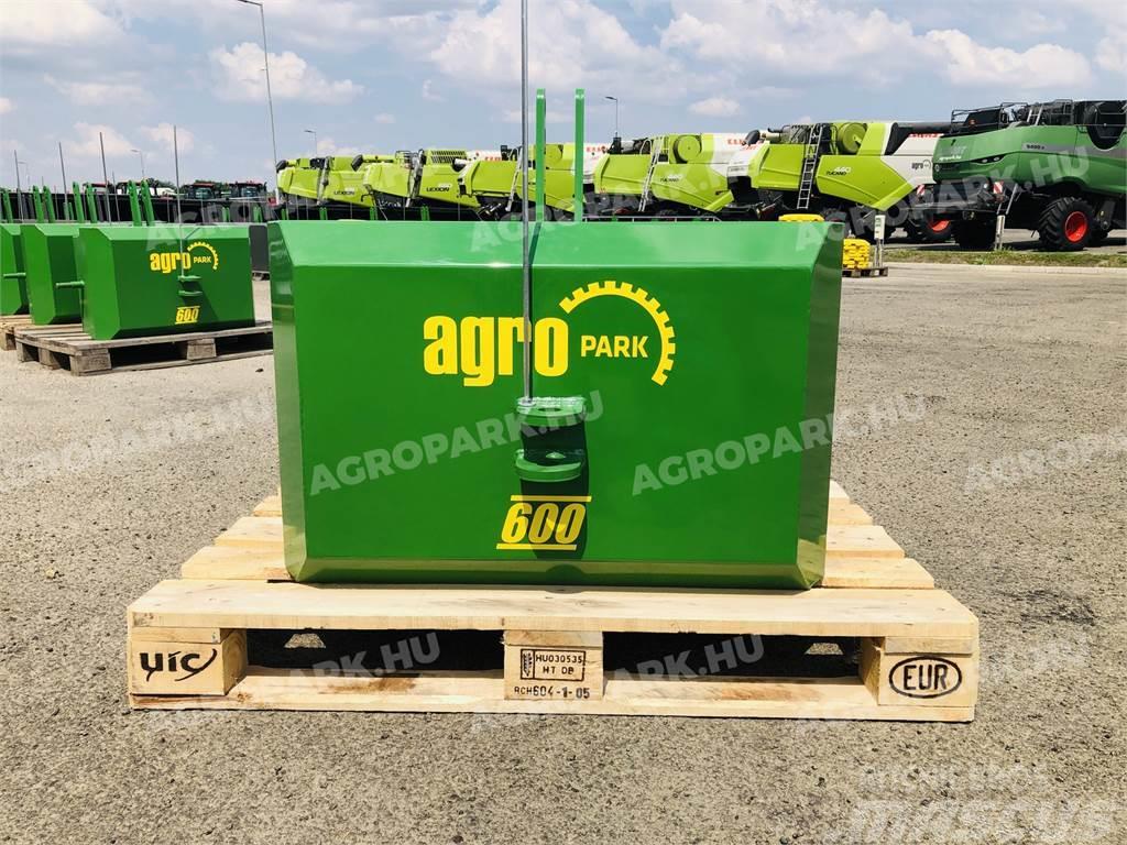  600 kg front hitch weight, in green color 전면하중